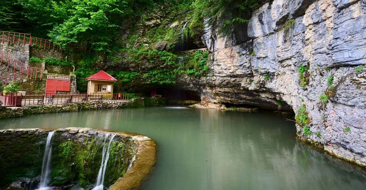 Hıdırnebi: Çal Cave, Hıdırnebi Plateu, and Sera Lake Tour - Why this Trabzon day trip works: cave, plateau, then lake