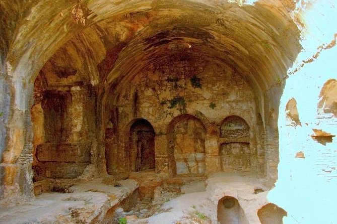 Highlights of Ephesus Private Tour From Kusadasi Port - Lunch and the Real Cost of Visiting: What’s Included vs. Not