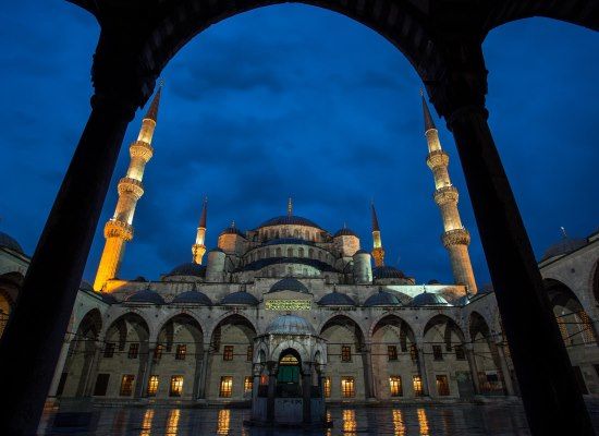 Historical Ambiance of Istanbul: Private Full-Day Tour - Grand Bazaar with 4,000+ shops: browsing without losing your brain