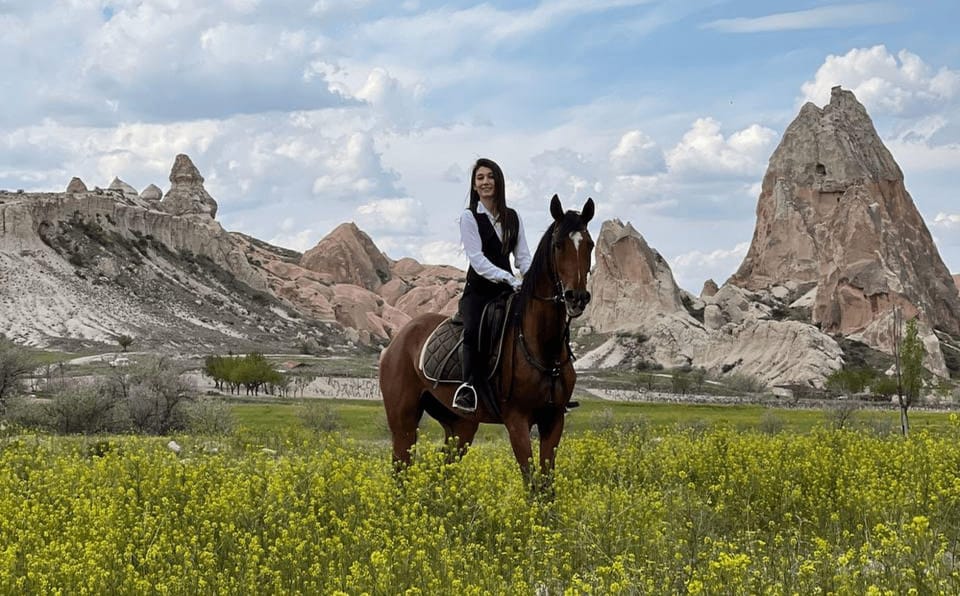 Horse Riding Cappadocia- Cappadocia Horse Farm - The coach ride and timing: plan for travel before your saddle time