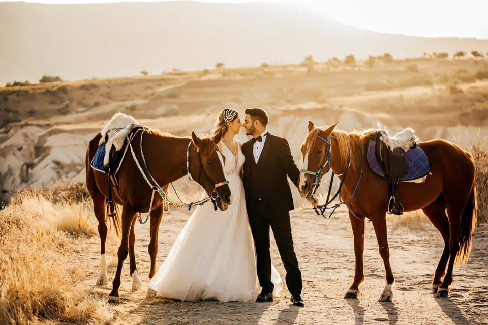Horse Riding Cappadocia- Cappadocia Horse Farm - Sword Valley at sunset: the first 25 minutes that set the mood