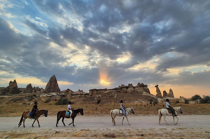 Horseback Tour in Cappadocia Valleys and Transfers - Transfers back to Göreme: plan your rest of day smart