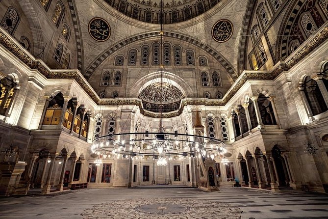 Imperial Istanbul Half-Day Tour: Hagia Sophia and Grand Bazaar - The carpet-weaving stop: where some days feel smooth and others feel awkward