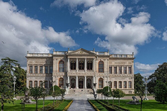 Imperial Splendor: Dolmabahce Palace & Bosphorus Yacht Cruise - From pickup to palace: where the day starts (and how to set expectations)