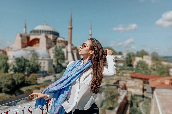 instagram istanbul Photo Shooting - Should you book this German Fountain Instagram photo shoot?