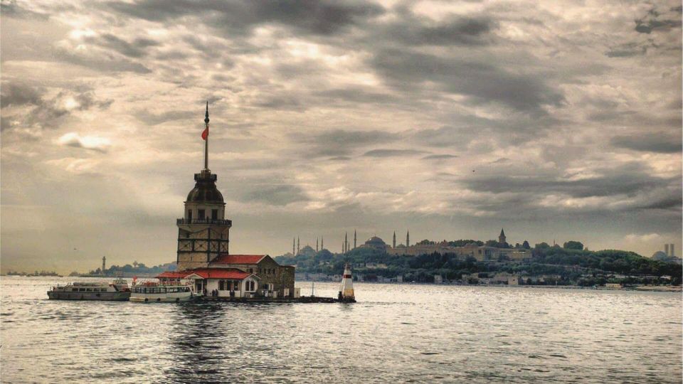 Istanbul: 3-Day Tours & Transfer Package - The Old City Day: Blue Mosque to Hagia Sophia, then Topkapi and the Bazaar