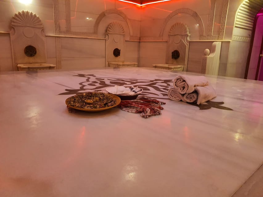 Istanbul: Acemoglu Historical Hammam Entry Ticket - Group size and pacing: why 8 people makes a difference