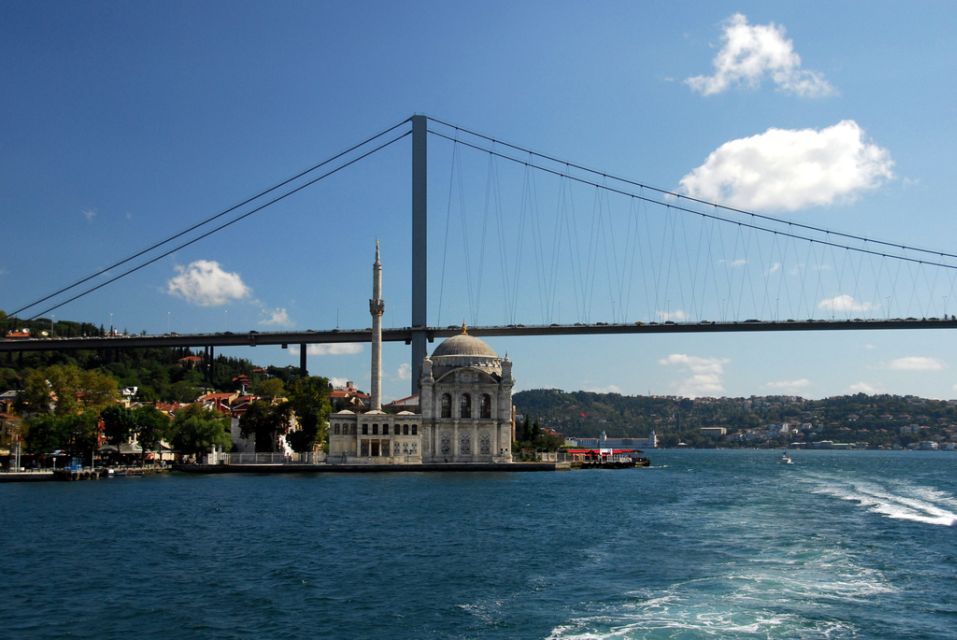 Istanbul: Afternoon Bosphorus Cruise and Spice Bazaar Tour - Why This Afternoon Bosphorus + Spice Bazaar Combo Works
