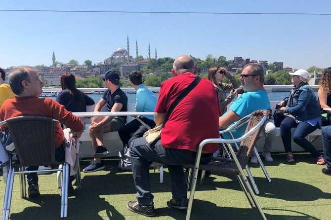 Istanbul Afternoon Bosphorus Cruise with Asian Side Stop - The Asian Side Stop: Küçüksu Palace Gardens and the Sultan’s Hunting Lodge