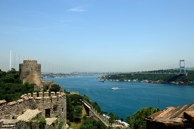 Istanbul Afternoon Bosphorus Cruise with Asian Side Stop - European Shore Views: Galata Tower, Dolmabahçe, and the Bridge Moments