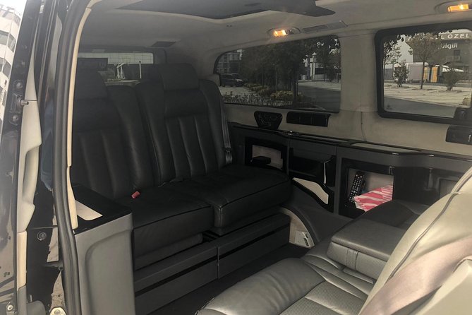 Istanbul Airport Arrival Transfer Service to City Center - Finding your driver fast: IST Gate-14 (SW39) and SAW Column G55