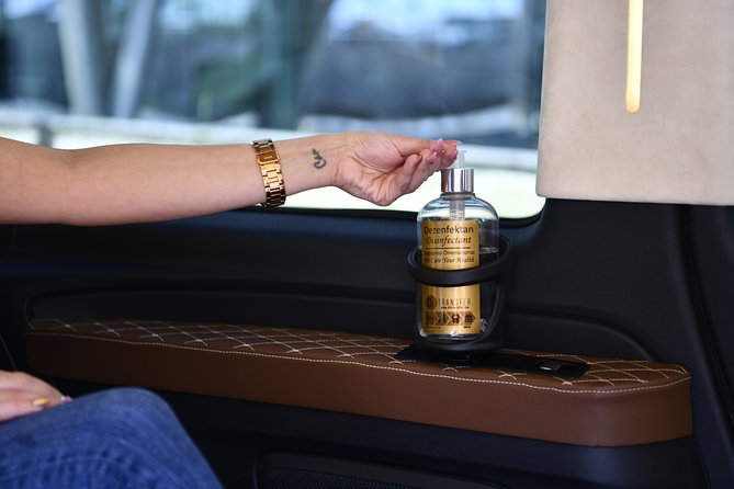 Istanbul airport transfers One-Way - Finding Your Driver Fast After You Land