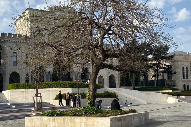 Istanbul Archaeological Tour with Tickets / Small Group - The Beyazıt-to-Topkapi route: why this tour feels efficient