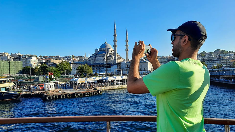 Istanbul: Asian Side Walking Tour with Ferry Ride - Food markets and local culture: what you should pay attention to