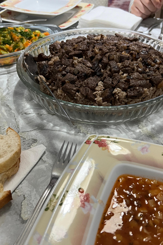 Istanbul Authentic Turkish Family Dinner with Eastern Family - Why a Turkish family dinner in Istanbul feels better than a restaurant