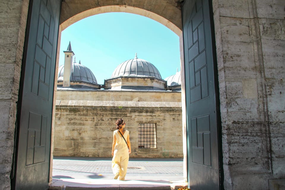 Istanbul: Bespoke Tour with Guide and Skip-the-Line Entries - Price and logistics: what you’re really paying for