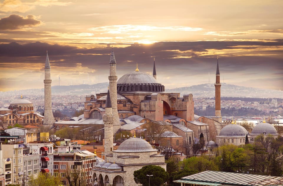 Istanbul: Best City Highlights Guided Tour with Tukish Lunch - Grand Bazaar: How to Shop Without Losing Your Whole Day