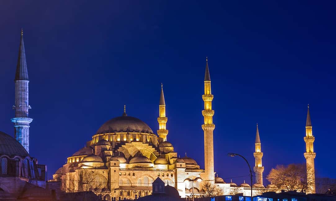 Istanbul: Blue Mosque Guided Tour & Süleymaniye Audio Guide - Süleymaniye at your pace: smartphone audio guide that actually helps you linger