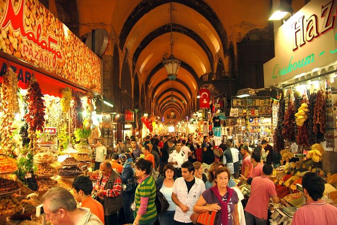 Istanbul Boat Cruise and Dolmabahce Palace & Two Continents - Misir Carsisi Spice Bazaar: smell-first, shop-smart