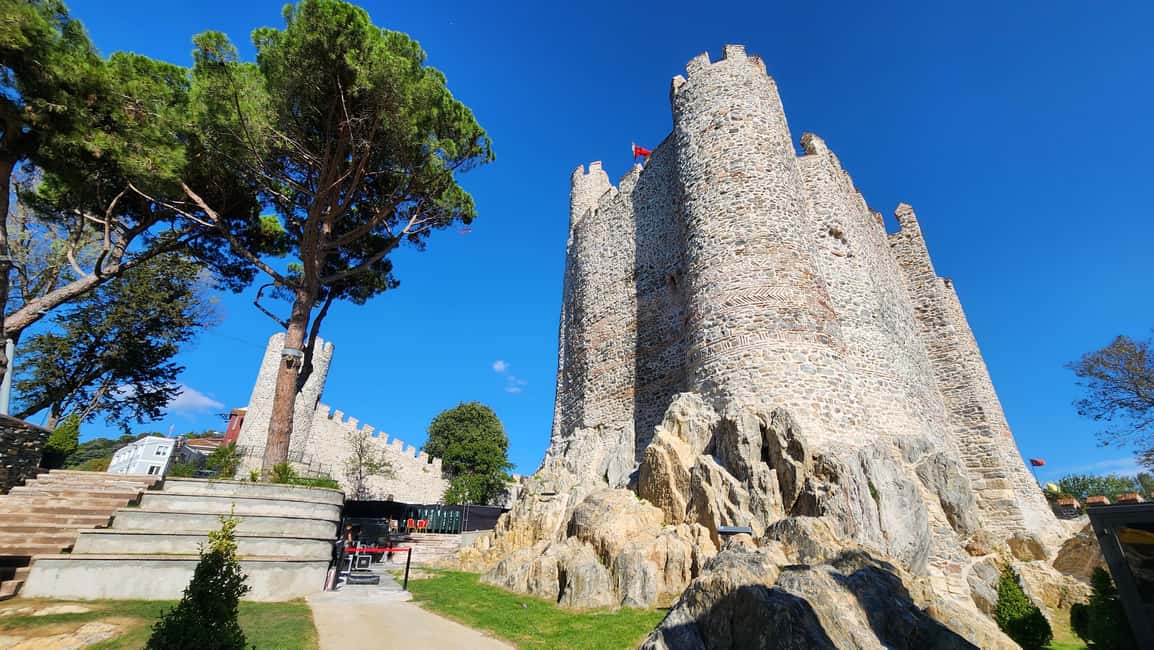 Istanbul: Boat Cruise w/ Snacks & Anatolian Fortress Visit - Kabataş Pier and the exact timing that makes or breaks the day