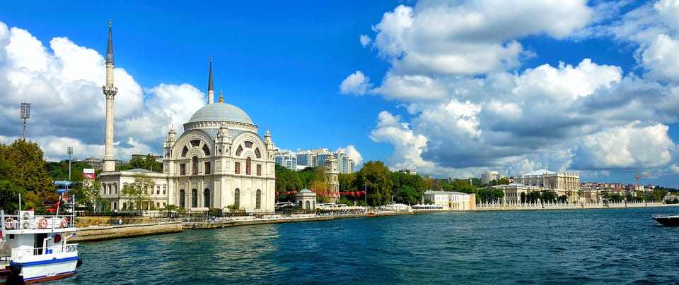 Istanbul: Bosphorus and Black Sea Cruise with Lunch - Ortaköy, Rumeli Fortress, and the waterfront stories in between