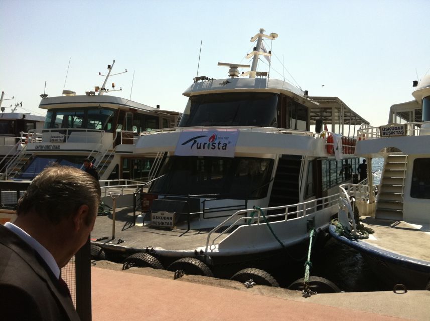 Istanbul: Bosphorus and Golden Horn Boat Tour with Guide - Price and value: is $11 a bargain or a compromise?