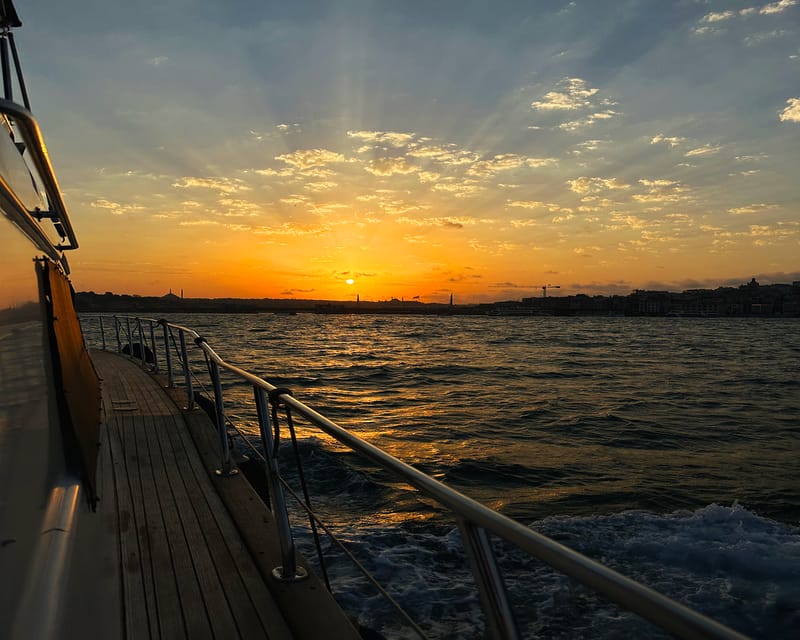Istanbul: Bosphorus and Golden Horn Sunset Yacht Cruise - Bosphorus Bridge and the fortresses: engineering views with real atmosphere