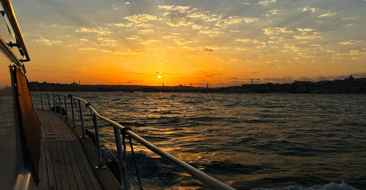 Istanbul: Bosphorus and Golden Horn Sunset Yacht Cruise - Kabataş to Karaköy: the route that changes your whole evening
