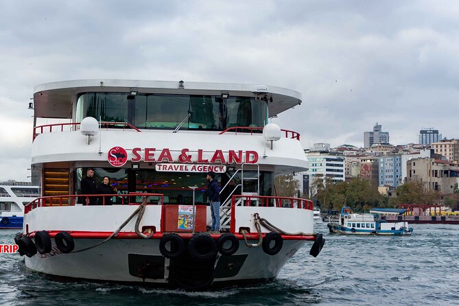 Istanbul Bosphorus Boat Cruise Tour ( MORNİNG or SUNSET ) - Asian Side Sights: Küçüksu Castle, Old School, and Beylerbeyi Palace Area