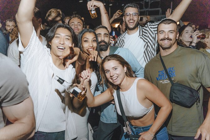 Istanbul Bosphorus Boat Party with Live DJs - Drinks, Safety, and the Crowd: What You’ll Actually Feel On Board