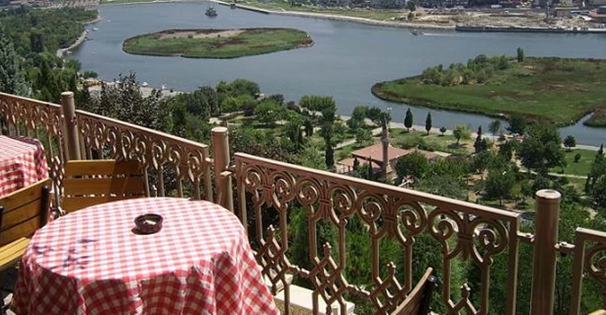 Istanbul: Bosphorus Cruise and Golden Horn Bus Tour - Bosphorus Water Views, Then a Neighborhood Sweep