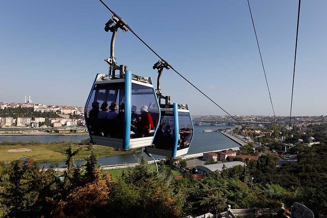 Istanbul: Bosphorus Cruise, Bus Tour, Cable Car Ride with Live Guide & Ticket - Cable car descent: a quick ride that keeps the plan moving