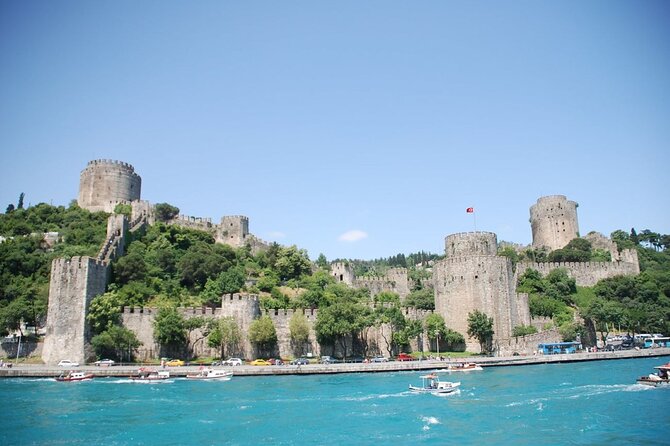 Istanbul: Bosphorus Cruise, Bus Tour, Cable Car Ride with Live Guide & Ticket - The break for Turkish delight and apple tea: plan around it