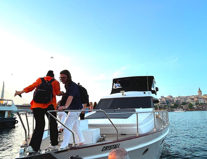 Istanbul: Bosphorus Cruise by Luxury Yacht - What You Actually Get On Board: Snacks, Tea, Coffee, and the Audio App