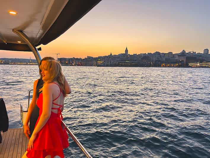 Istanbul: Bosphorus Cruise by Luxury Yacht - Getting to Balıkçı Kemal Karaköy: The Part That Can Trip You Up