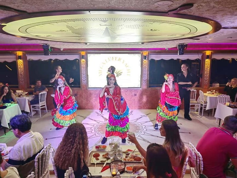 Istanbul: Bosphorus Dinner Cruise & Show with Private Table - The Route: Dolmabahçe, Ortaköy, Bridges, Fortresses, Beylerbeyi, and Maiden’s Tower
