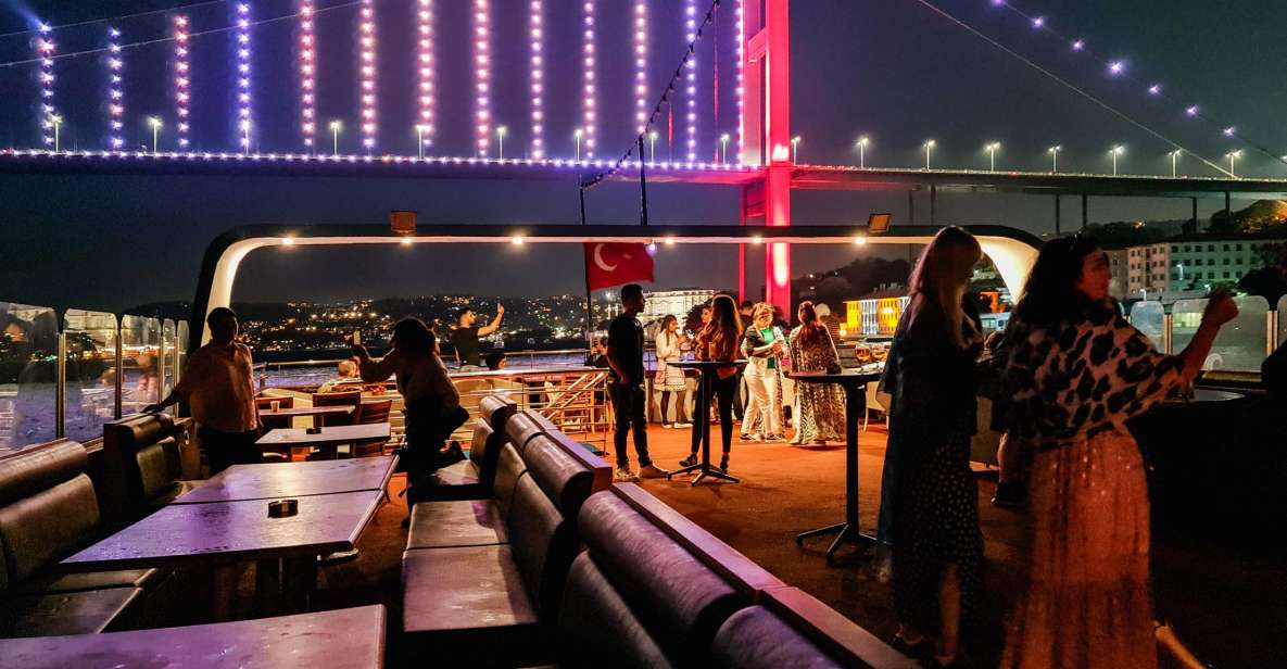 Istanbul: Bosphorus Dinner Cruise w/ Drinks & Entertainment - A 3-hour night cruise between Europe and Asia