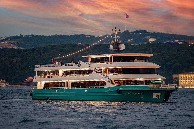 İstanbul Bosphorus Dinner Cruise with Traditional Turkish Show - Hotel pickup and the A/C ride that saves your energy