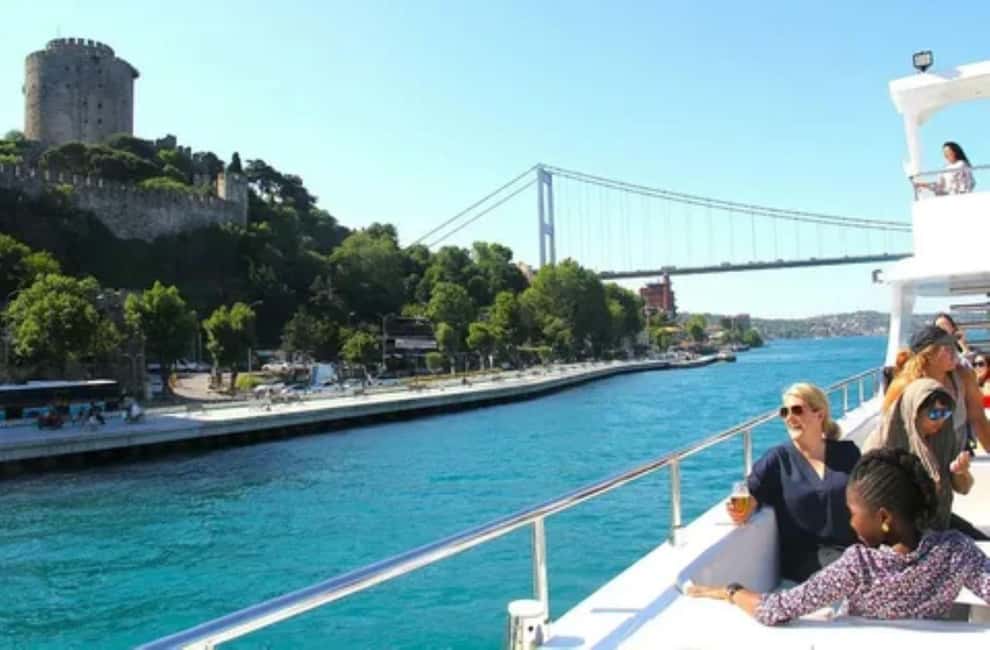 Istanbul Bosphorus Dinner Cruise with Turkish Night - Getting There: Piers, Transfer Zones, and Timing You Can Plan