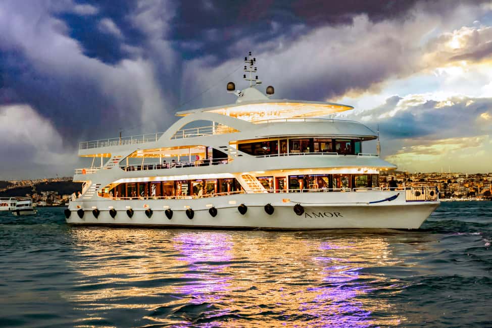 Istanbul: Bosphorus Lunch Cruise with Guide & Drinks - Getting to the Yacht AMOR Near Türkiye Petrolleri