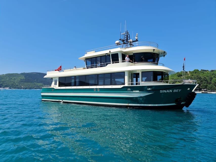 Istanbul: Bosphorus Strait and Black Sea Lunch Cruise - Small logistics that make a big difference