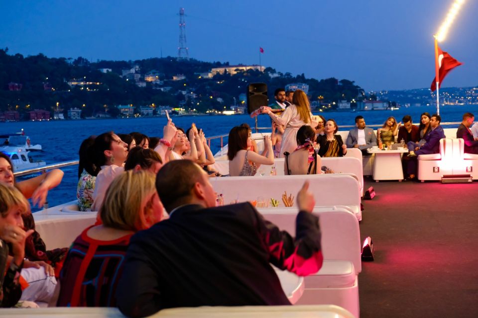 Istanbul: Bosphorus Sunset Cruise with Dinner - From Galataport to Eminönü: the European waterfront in shifting light