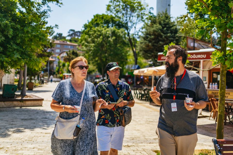 Istanbul: Bosphorus Yacht Cruise with Stopover on Asian Side - Kanlıca stopover: yogurt, sea air, and what 15 minutes really means