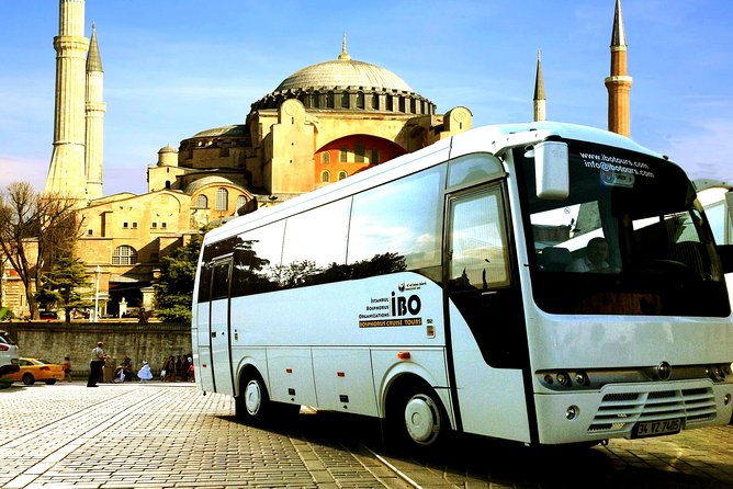 Istanbul Bus and Boat: 5 Hours Guided City Tour & Boat Cruise - Küçüksu Pavilion: an Ottoman palace break on the Asian side