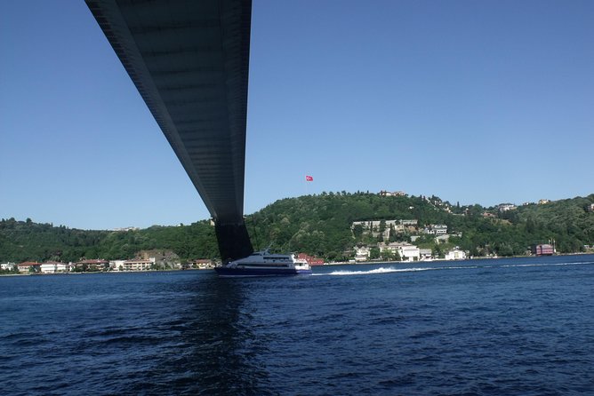 Istanbul Bus and Boat: 5 Hours Guided City Tour & Boat Cruise - Eyüp, Golden Horn views, and the cable car moment