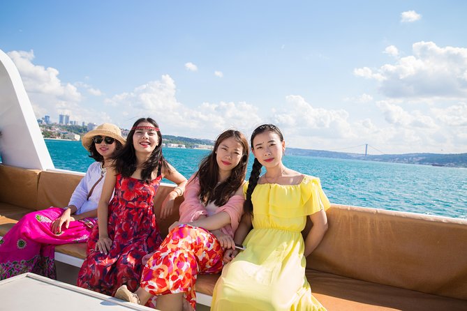 Istanbul Bus and Boat: 5 Hours Guided City Tour & Boat Cruise - Rumeli Fortress: fortress views plus “big Istanbul” landmarks