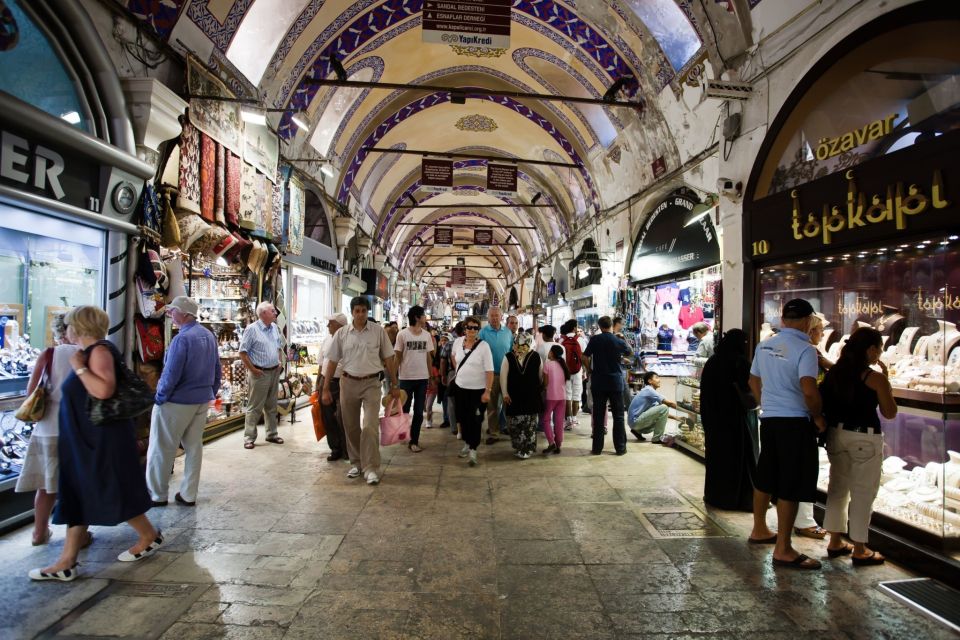 Istanbul: Byzantine and Ottoman Relics Tour with Local Guide - Getting to the Old City: pickup, walking time, and what to bring