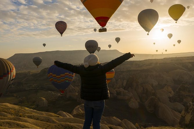 Istanbul: Cappadocia 2-3 Day Tour with Flights & Hotel - Small group size and English commentary: the comfort details that matter