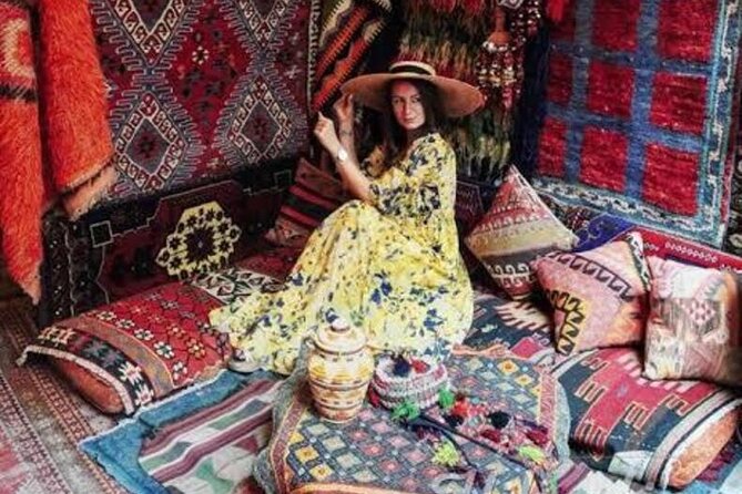 Istanbul Carpet Weaving Workshop & Carpet Gallery Tour - The weaving lesson: motif symbolism and regional knotting