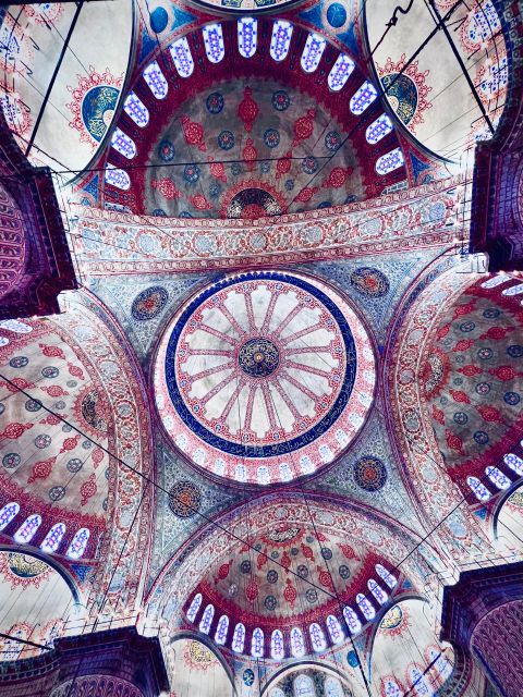 Istanbul: City Highlights- Skip Lines- All tickets included - Sultan Ahmed Mosque: what to expect and how to plan around Friday hours